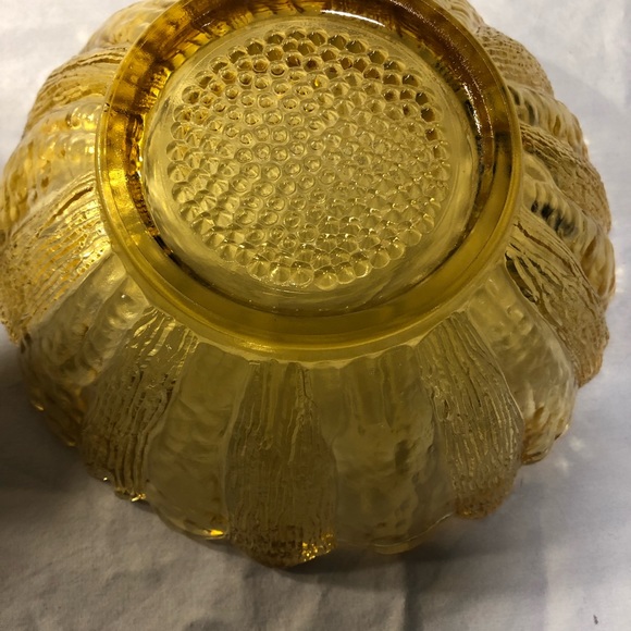 Pair of Vintage Anchor Hocking Amber Gold Sunflower bowls 1960s 6” - Picture 3 of 11